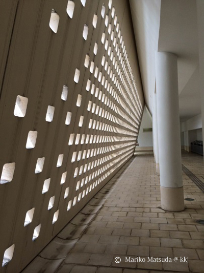 沖縄県立博物館・美術館(内観）