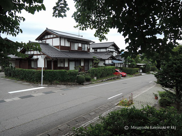 かざみ台近況 富山市八尾町
