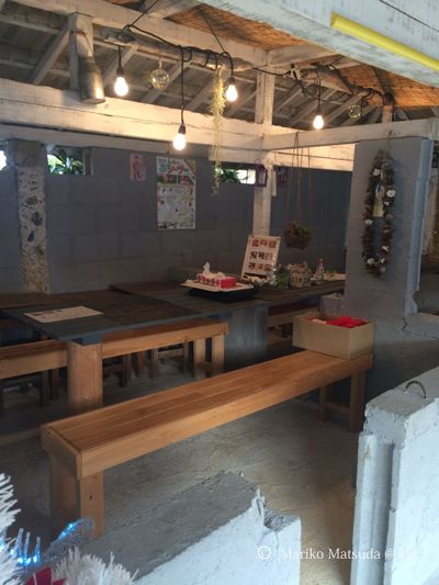 カフェ店内